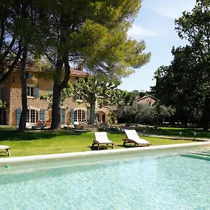 Bed & Breakfast Desir De Provence Sarrians